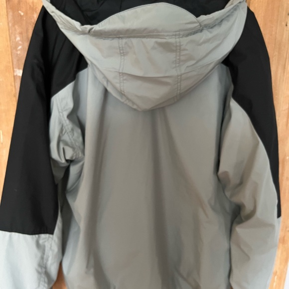 Men’s Northface Jacket - Picture 3 of 7